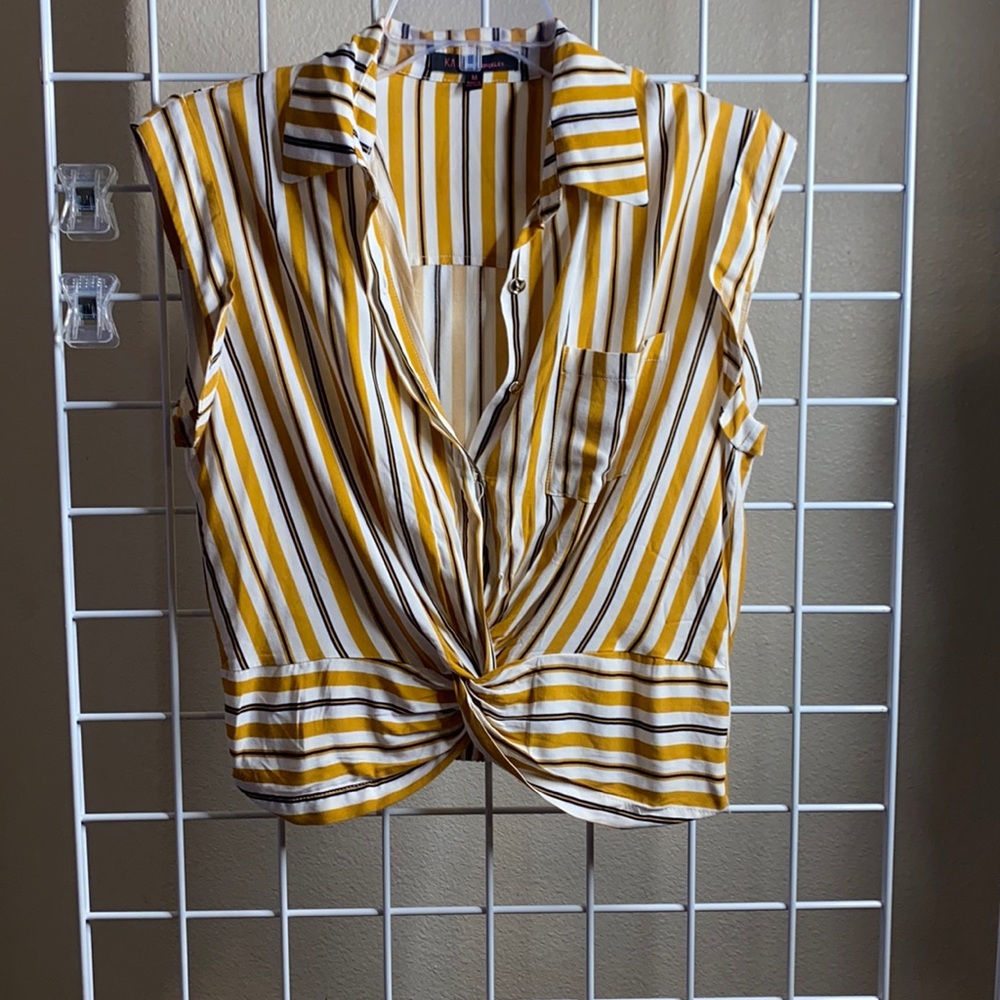 Sleeveless mustard and black stripped shirt size medium.